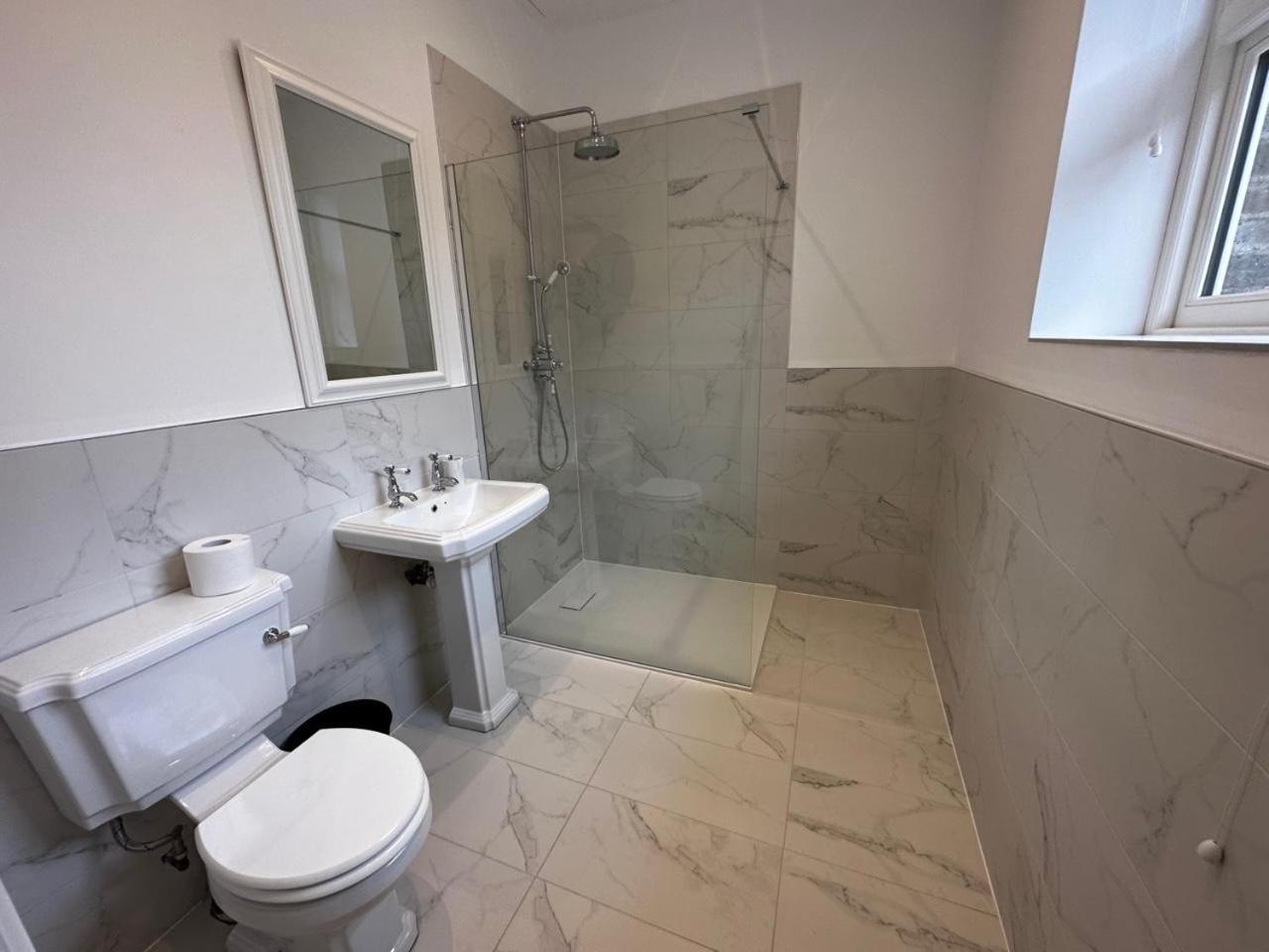 Beaumont Mews Apartment *